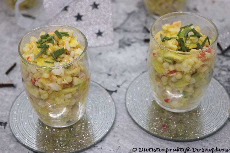 aperitiefglaasje-surimi-avocado