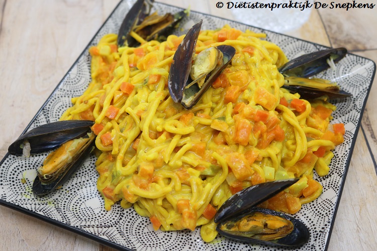 currypasta pompoen mosselen