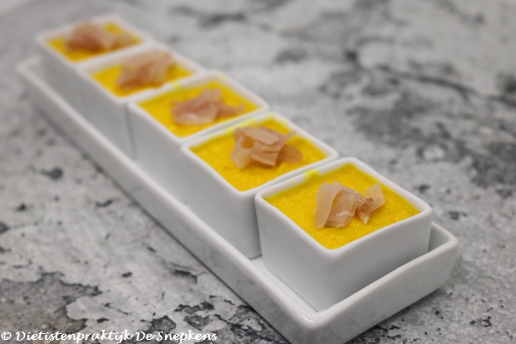 panna-cotta-bloemkool-pickels