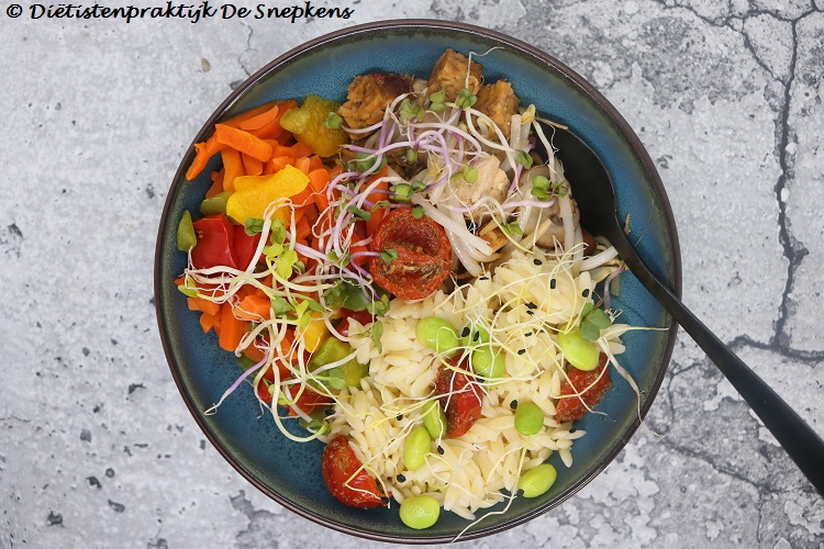 pokebowl-tofu-tempehblokjes
