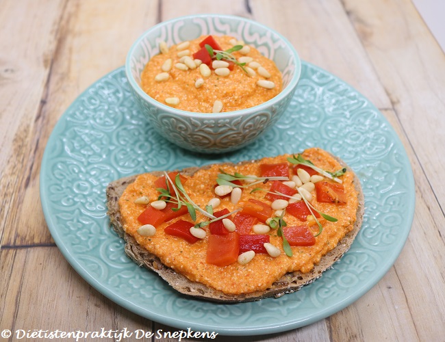 pompoen-paprika-hummus
